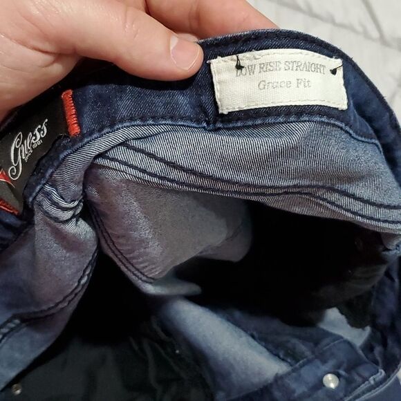 Guess Grace fit low rise straight leg dark wash jeans - Picture 7 of 7